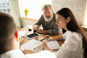 Dont-Skimp-on-Estate-Planning-The-Cheapest-Route-Is-Usually-Not-The-Best-img